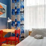 Orange Cat ホステル リガ