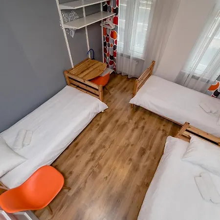 Hostel Orange Cat