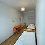 Hostel Orange Cat